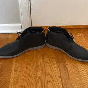 Lacoste | Shoes | Lacoste Chukka Boots Size 4 | Poshmark display picture 2